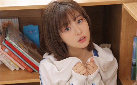 绿巨人草莓丝瓜秋葵榴莲芭乐无限看:草莓樱桃丝瓜绿巨人秋葵免费下载