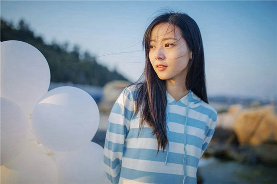 app福引导绿巨人黑科技无限看:千万宅男们最喜欢免费看的掌上直播平台