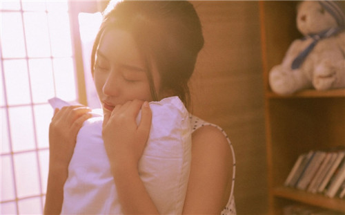 秋葵app下载汅网站进入ios最新版：简单舒适无广告的强大播放软件