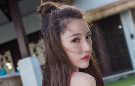 芭乐丝瓜草莓向日葵小猪鸭脖下载苹果版:可以免费无限制观看的视频播放应用