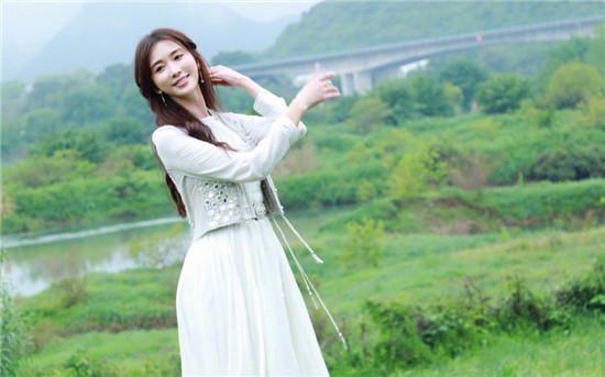 绿巨人茄子草莓香蕉丝瓜秋葵无限看：没有限制随心点击观看的视频播放软件