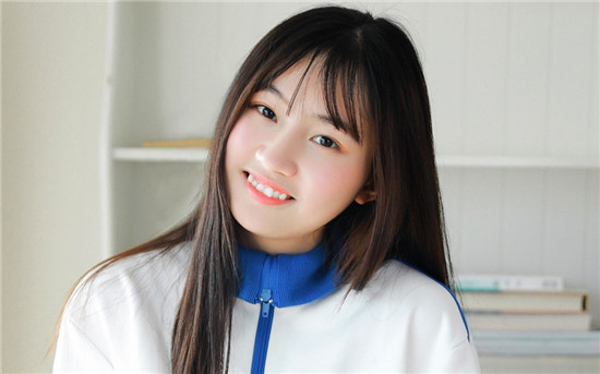 绿巨人向日葵草莓丝瓜芭乐鸭脖精简版：提供丰富视频类型的播放软件