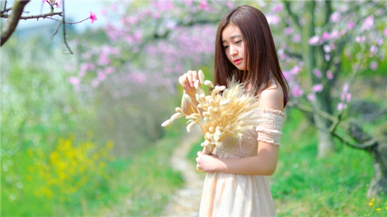 绿巨人黑科技独家精简版无限看：任何时间都能观看视频的软件