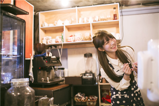 草莓樱桃丝瓜绿巨人秋葵茄子视频最新版：全网最全影片在线观看的视频播放软件