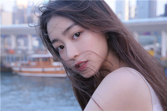 茄子丝瓜芒果草莓秋葵萝卜精简版：可以看到超高清资源的播放器