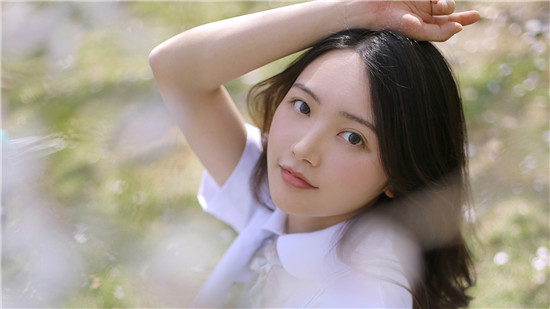 榴莲向日葵幸福宝芭乐免费版：数千场优质直播随心看的手机播放应用