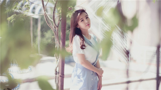 榴莲_re2.0.apk7.3.6最新版：不需要担心直播观看有时间限制的软件