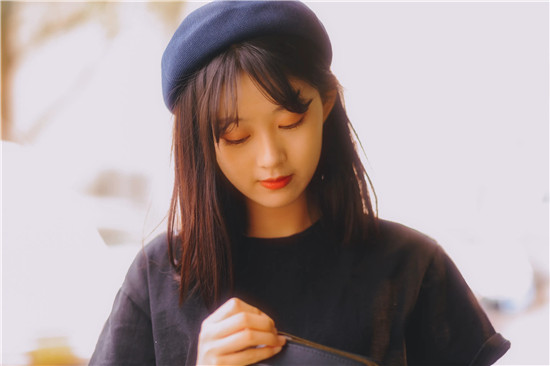 榴莲app让你流连忘返旧版：可以免费获得各种优质资源的播放APP