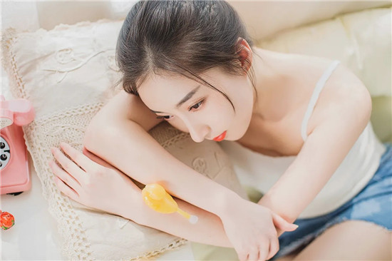 秋葵丝瓜绿巨人番茄免费最新版：轻松观看海外高质量影视剧的APP