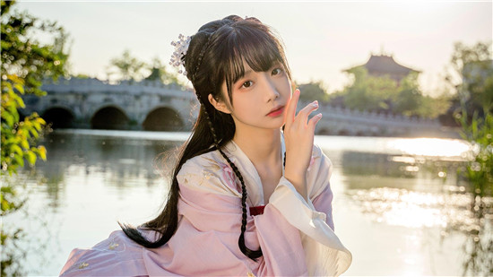 丝瓜草莓秋葵污下载旧版www最新版2022：诸多热播影视任你看的手机播放器