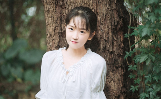 9612黄桃视频下载版：备受欢迎的手机播放软件