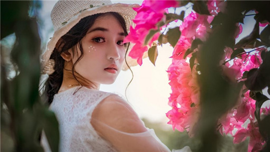 野花社区视频最新资源6：下载就能愉快享受的软件