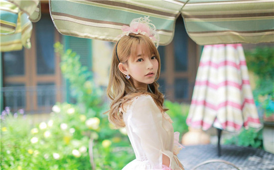 榴莲秋葵芒果草莓黄瓜免费版：数百部免费影片在线看的手机播放器