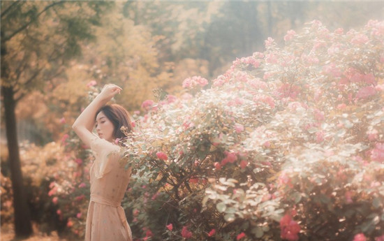 两个人的视频播放www无限制版：劲爆影片绝对满足需求