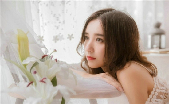 草莓香蕉榴莲黄瓜丝瓜茄子精简版安卓最新版：没有广告随心看的视频软件