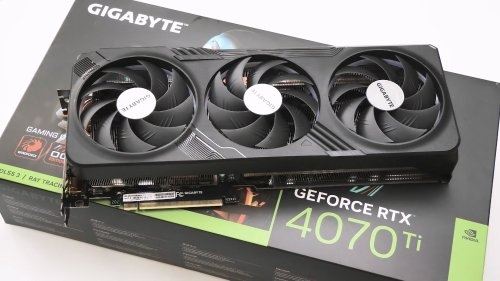 数毛社评RTX 4070 Ti：可与上一代旗舰显卡并驾齐驱